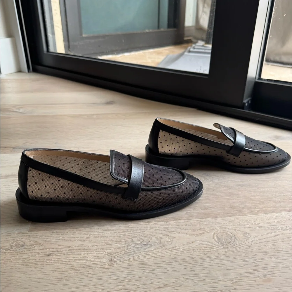 Stuart Weitzman's Palmer loafers - Picture 3 of 6